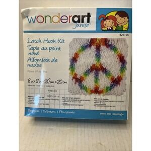 Wonderart Beginner Latch Hook Kit Peace Sign New Sealed Craft Kit